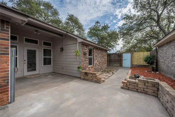 $317,000 | 151 Heron Oaks, Rockport, TX 78382