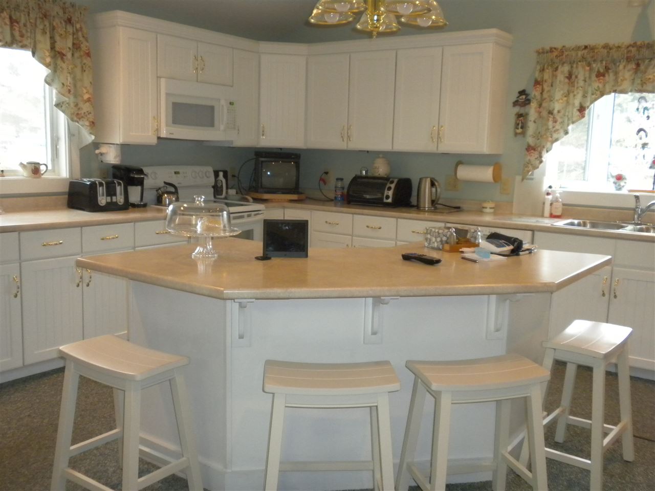 231 Bluff Road Newport, VT 05855 - Photo 3 of 15 Gallery Image 3