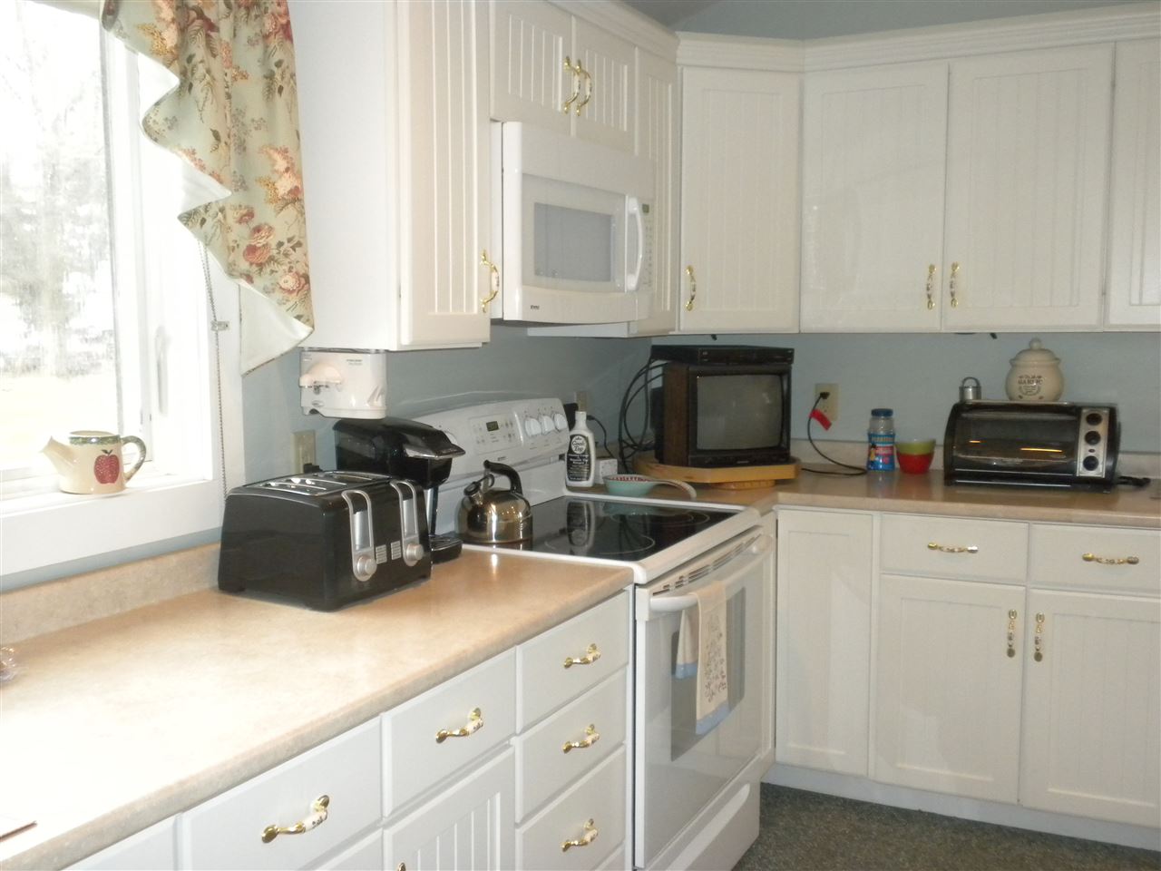 231 Bluff Road Newport, VT 05855 - Photo 4 of 15 Gallery Image 4