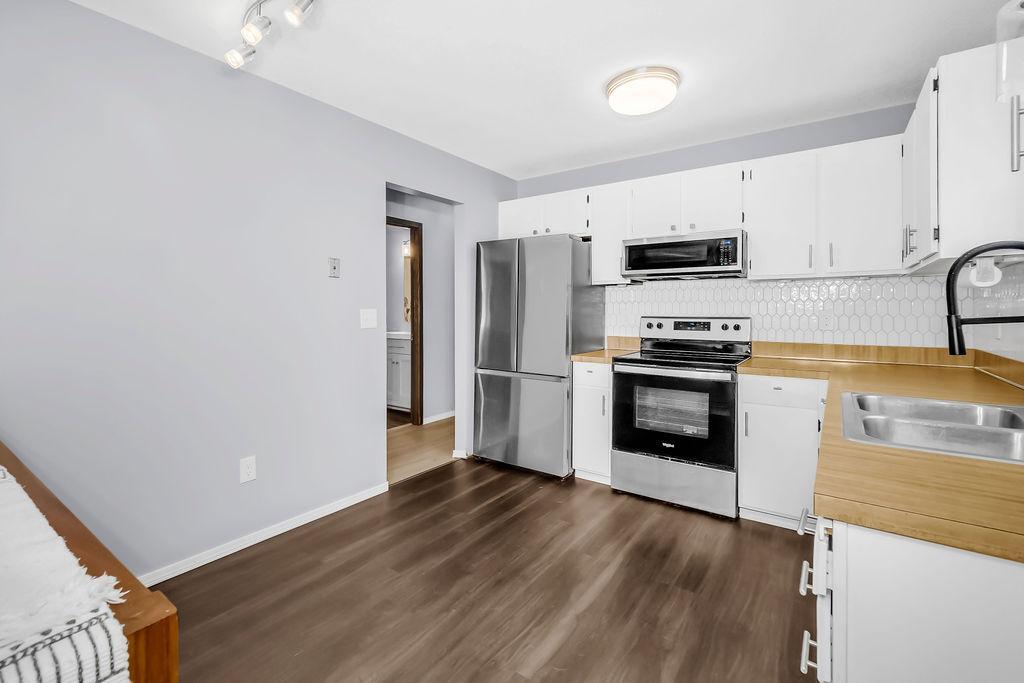 7843 Rimbley Road Woodbury, MN 55125 - Photo 14 of 22