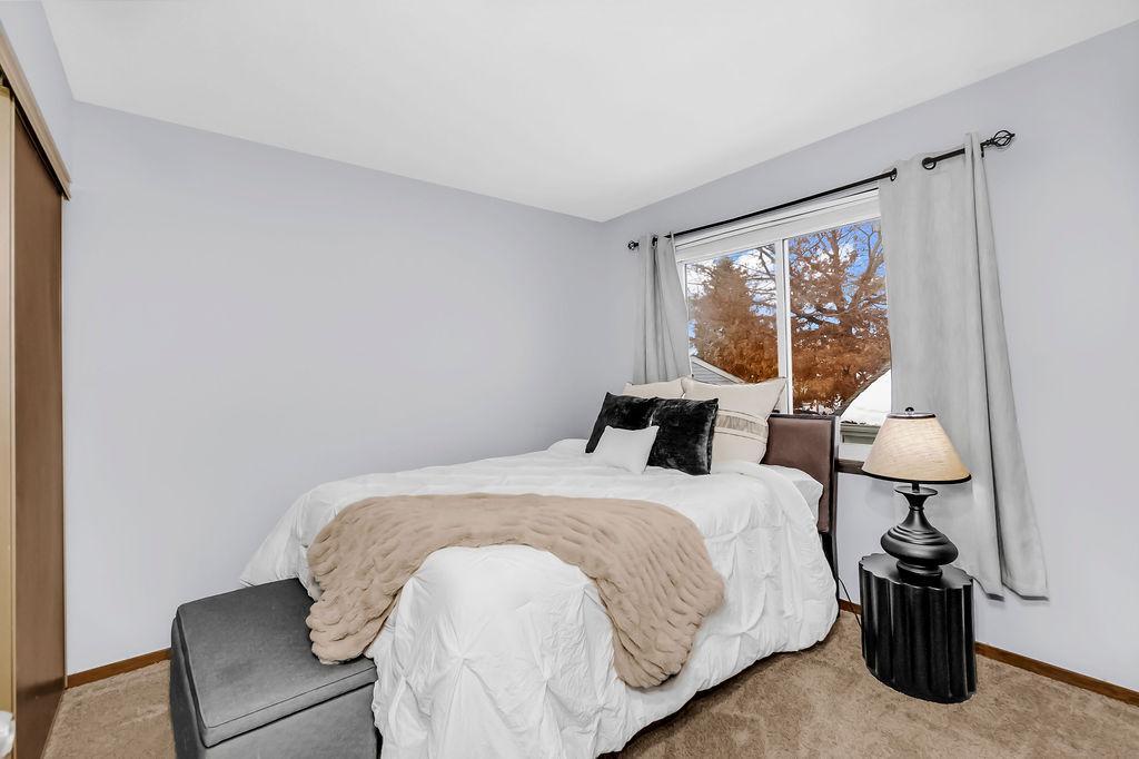 7843 Rimbley Road Woodbury, MN 55125 - Photo 17 of 22