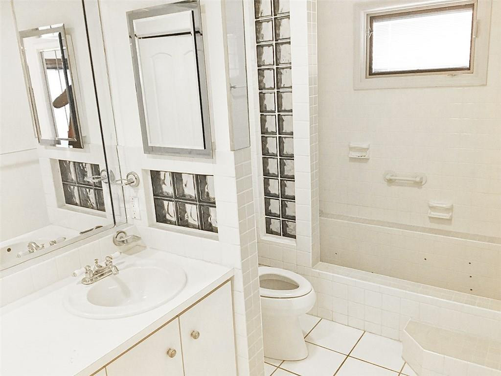 2220 Northeast 37th Street, Unit 2220 Lighthouse Point, FL 33064 - Photo 15 of 24 Photo 15