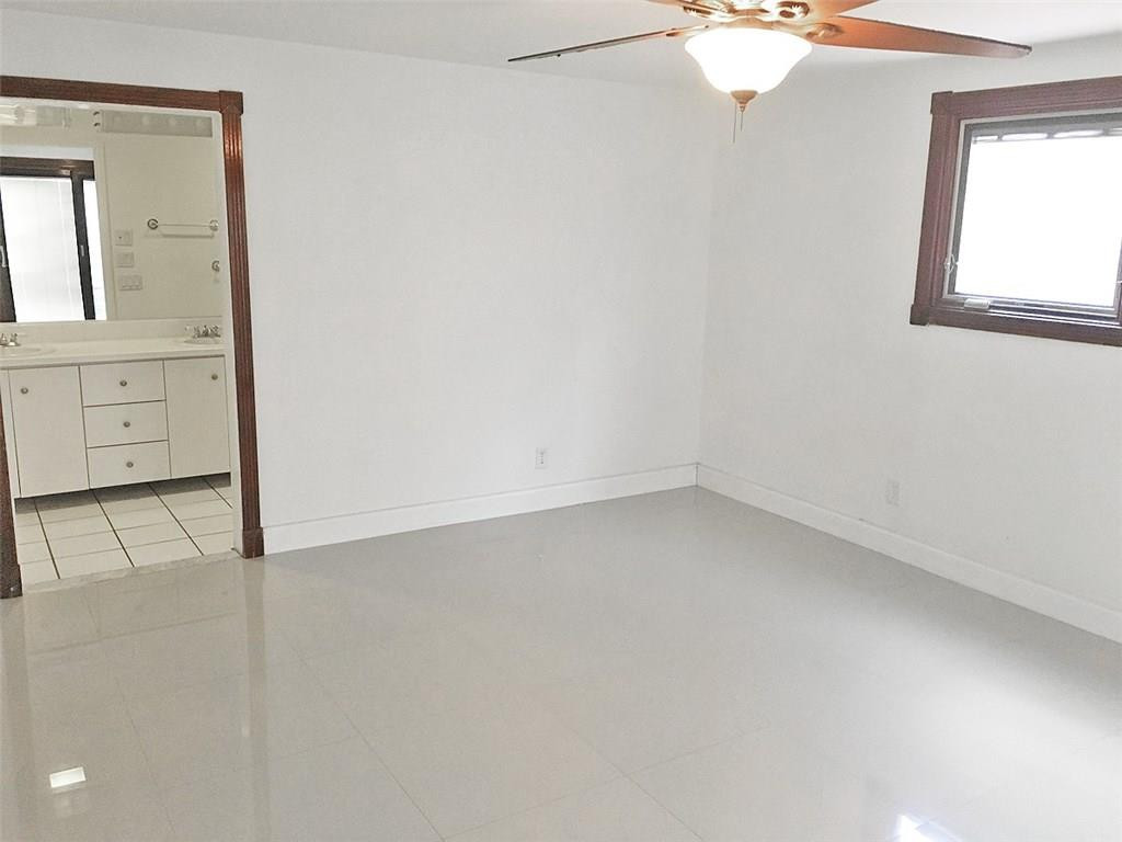 2220 Northeast 37th Street, Unit 2220 Lighthouse Point, FL 33064 - Photo 10 of 24 Photo 10