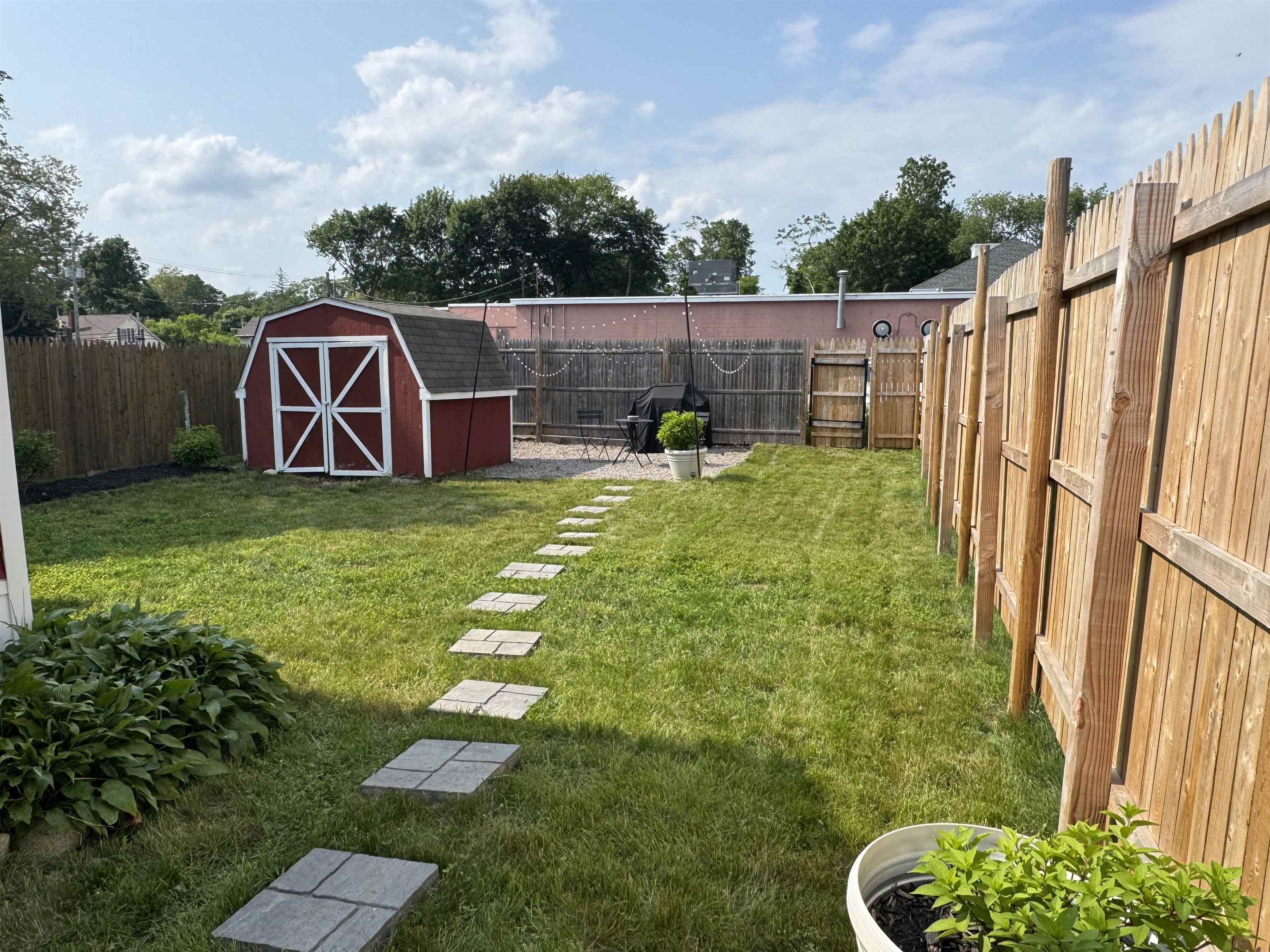 8 Monroe Street Dover, NH 03820 - Photo 3 of 34 Gallery Image 3