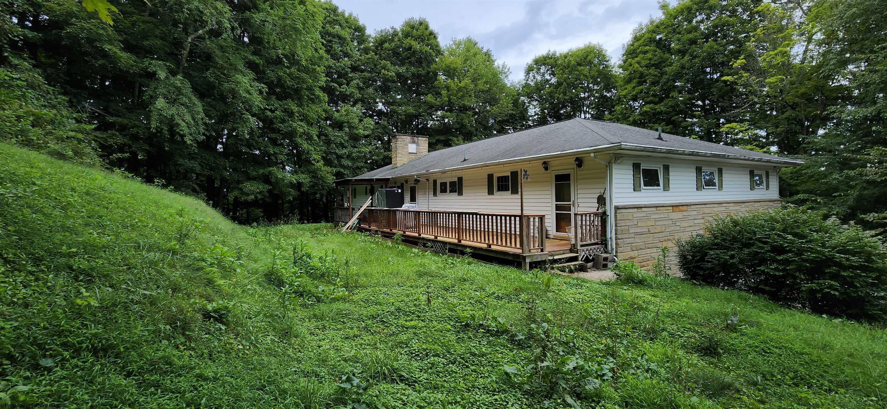 1539 Porterfield Road Philippi, WV 26416 - Photo 2 of 27 Gallery Image 2