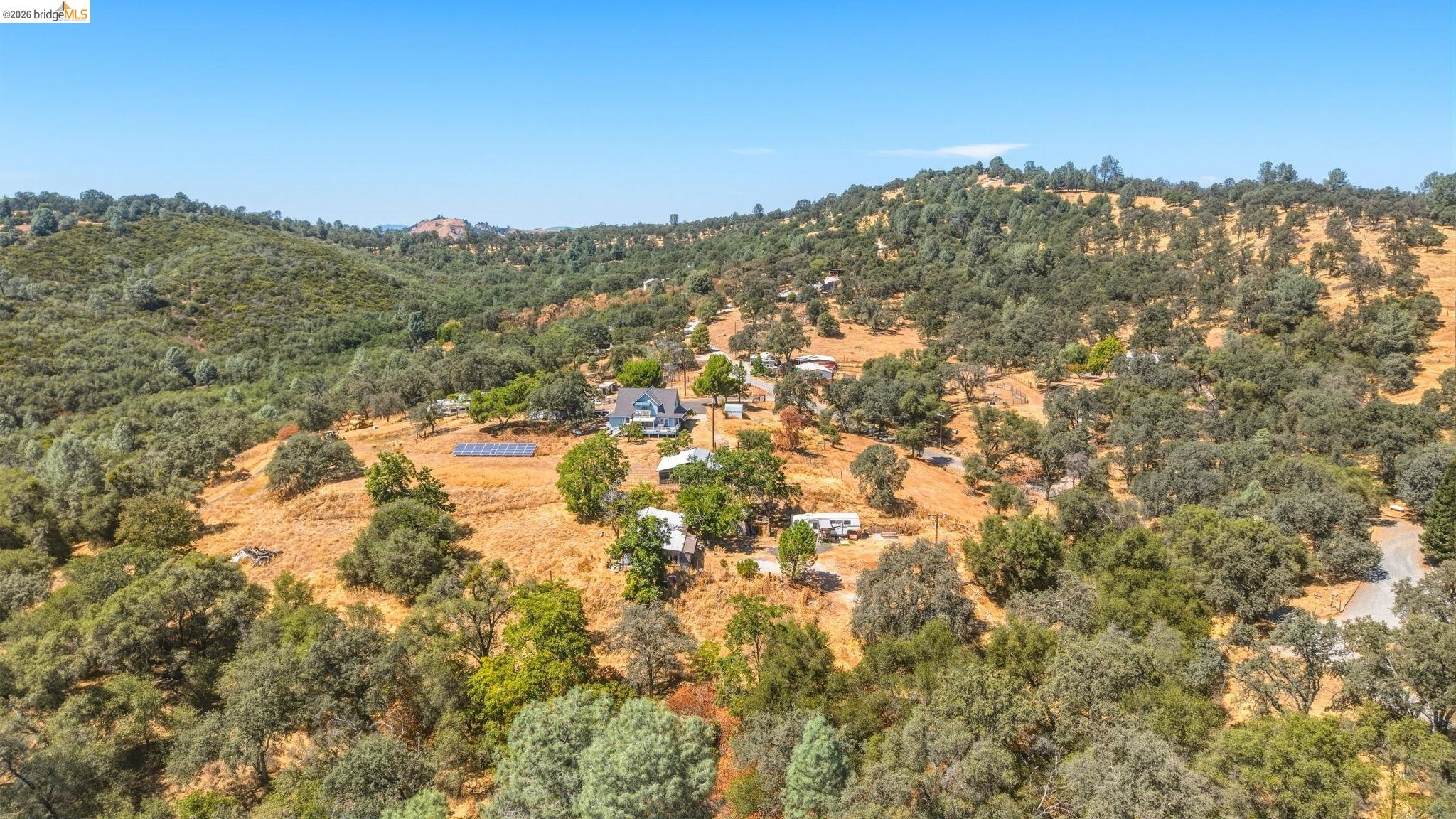 20510 Tuttletown Road Sonora, CA 95370 - Photo 19 of 25 Gallery Image 19
