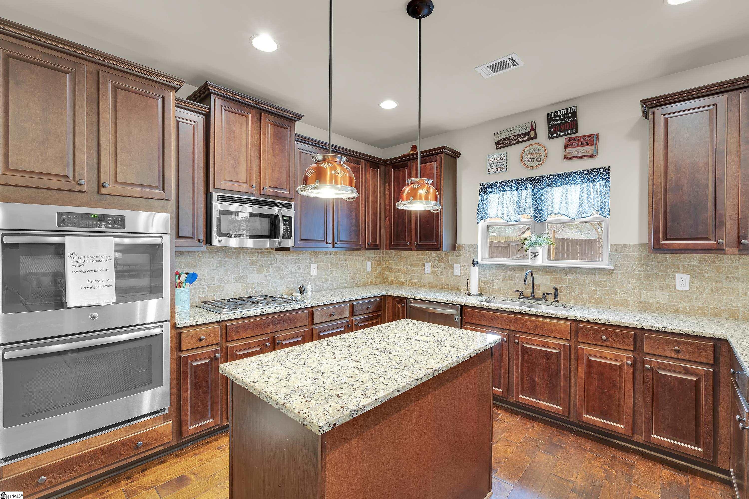 218 Lovelace Court Simpsonville, SC 29681 - Photo 18 of 44