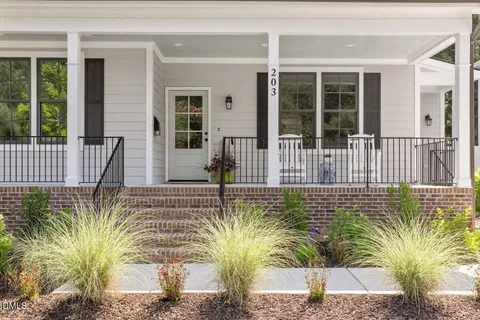 $1,195,000 | 203 Baggett Avenue, Raleigh, NC 27604