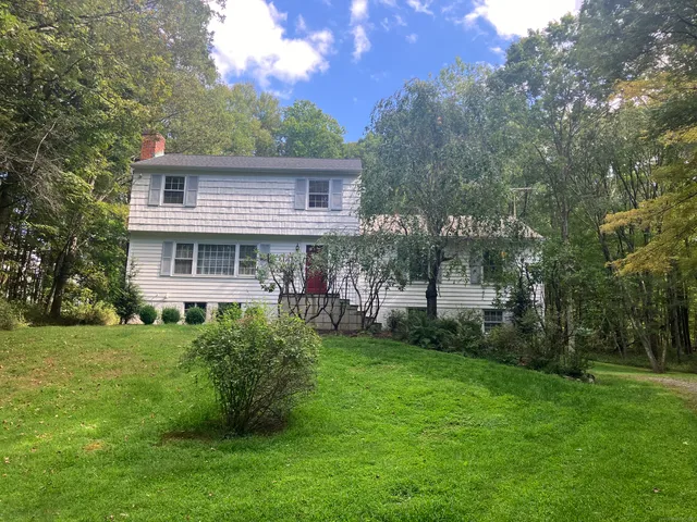 $925,000 | Undisclosed Address, Wilton, CT 06897