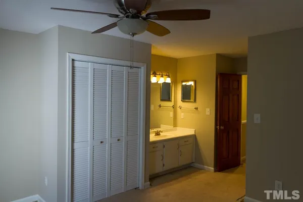 $1,700 | 109 Scott Lane, Unit 109, Chapel Hill, NC 27514