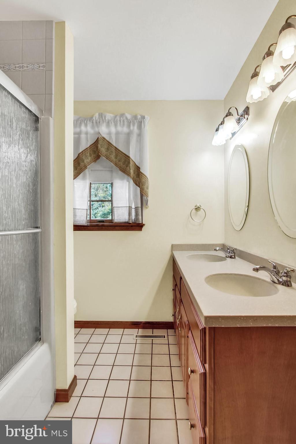 751 Brownsville Road Reading, PA 19608 - Photo 16 of 31 Master Bathrooms