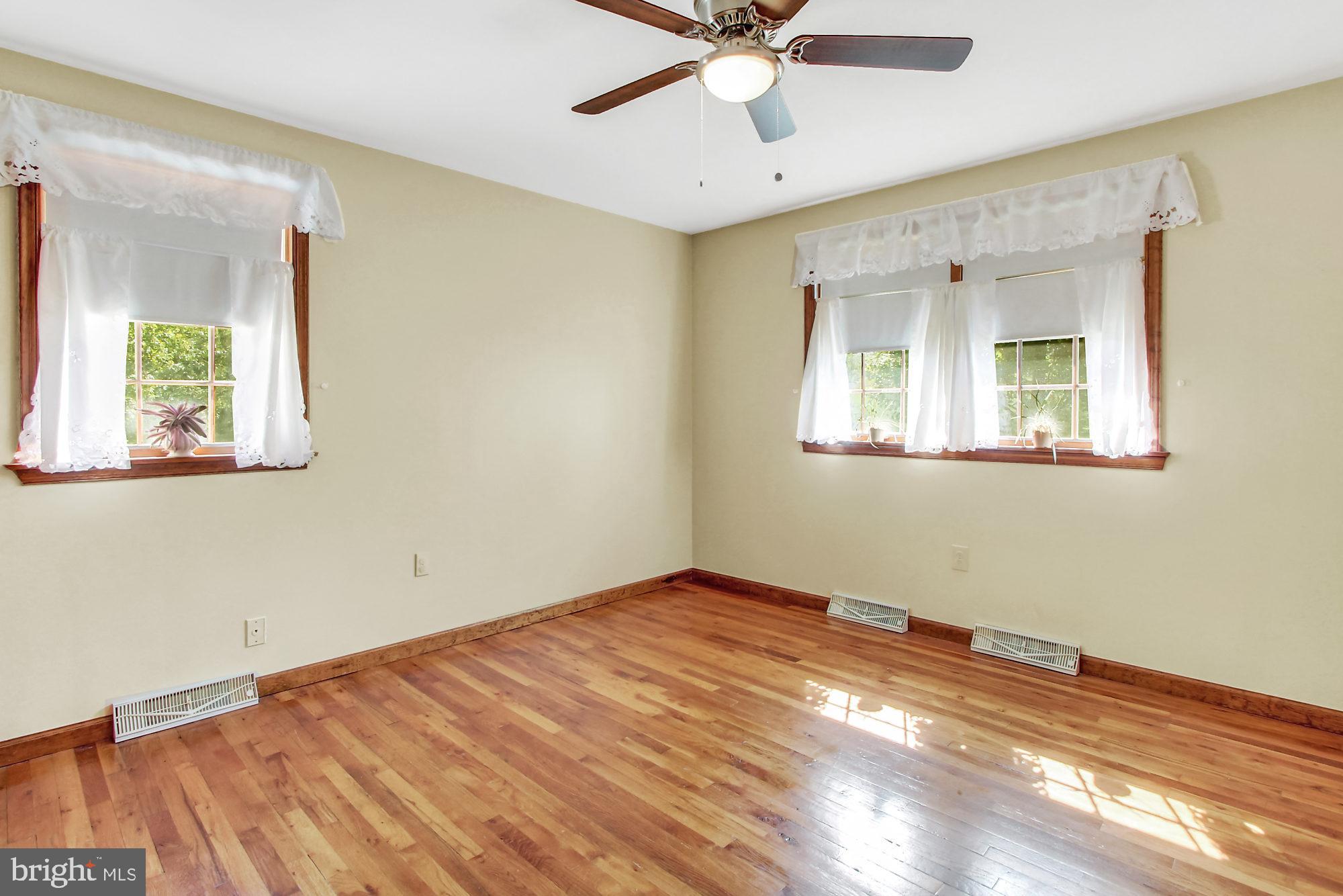 751 Brownsville Road Reading, PA 19608 - Photo 17 of 31 Bedroom 2