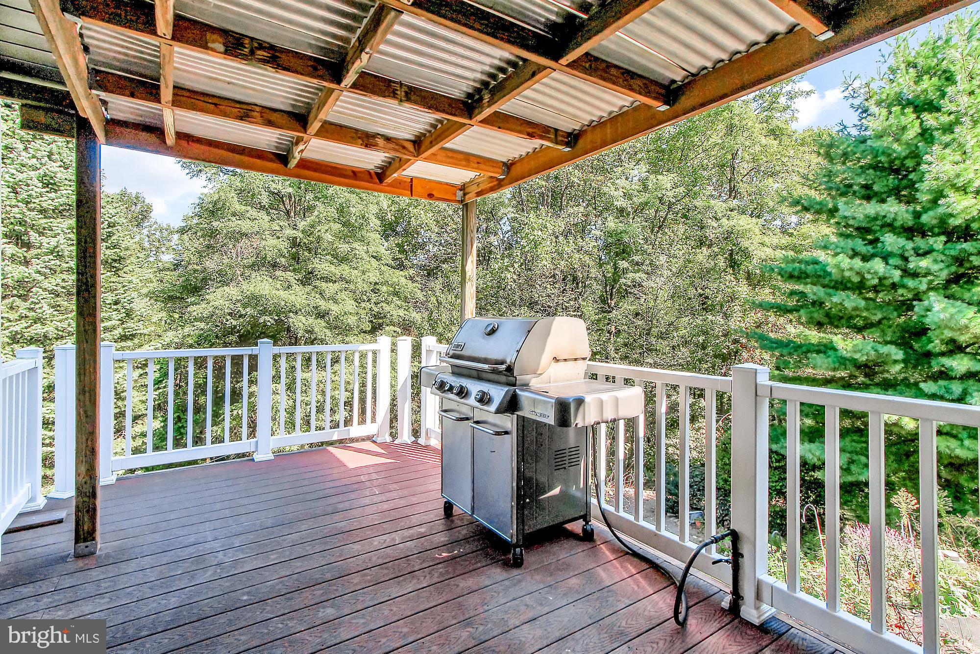 751 Brownsville Road Reading, PA 19608 - Photo 8 of 31 Grilling Deck