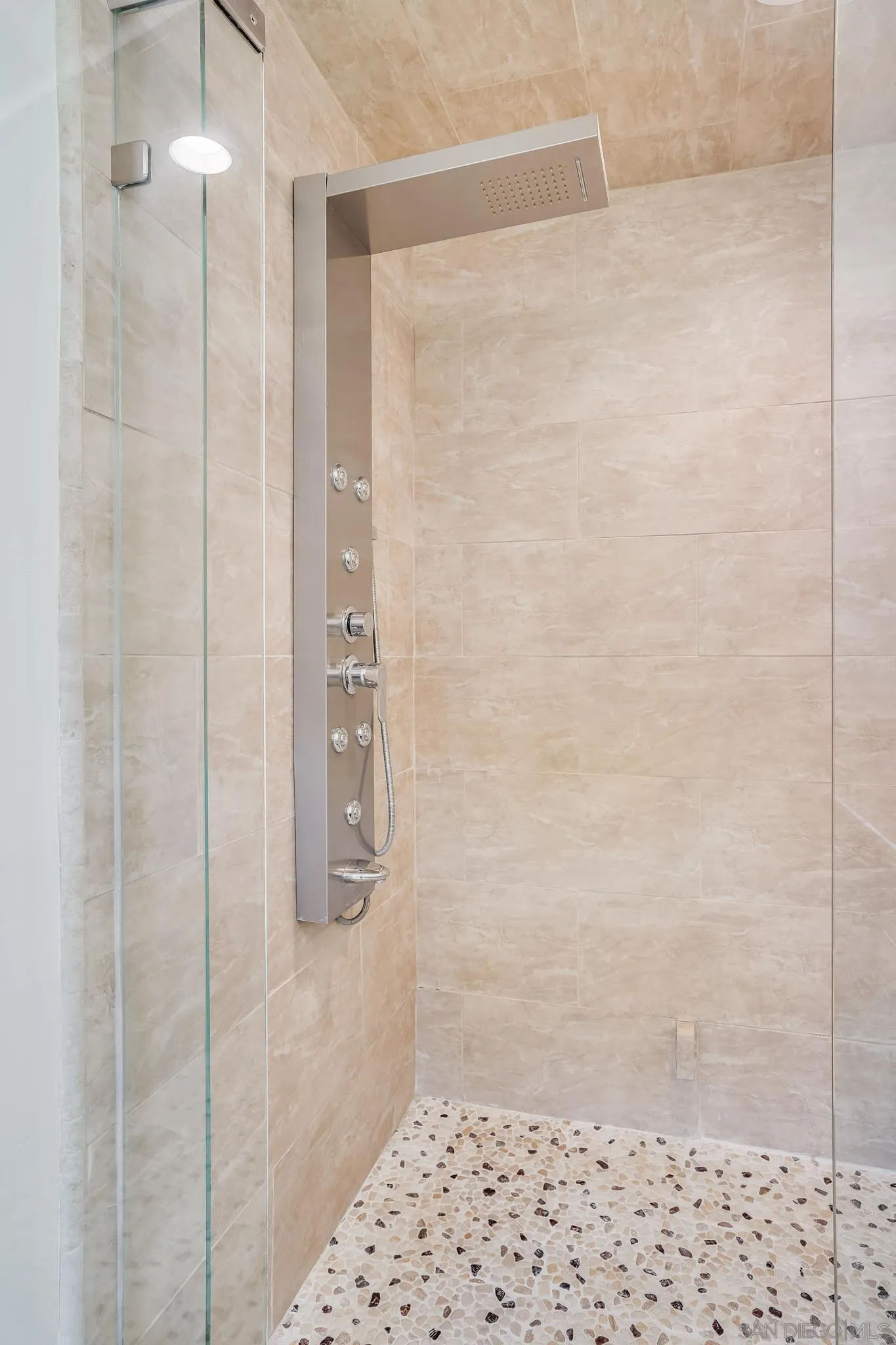 8804 Robinhood Lane La Jolla, CA 92037 - Photo 37 of 58 a bathroom with a shower