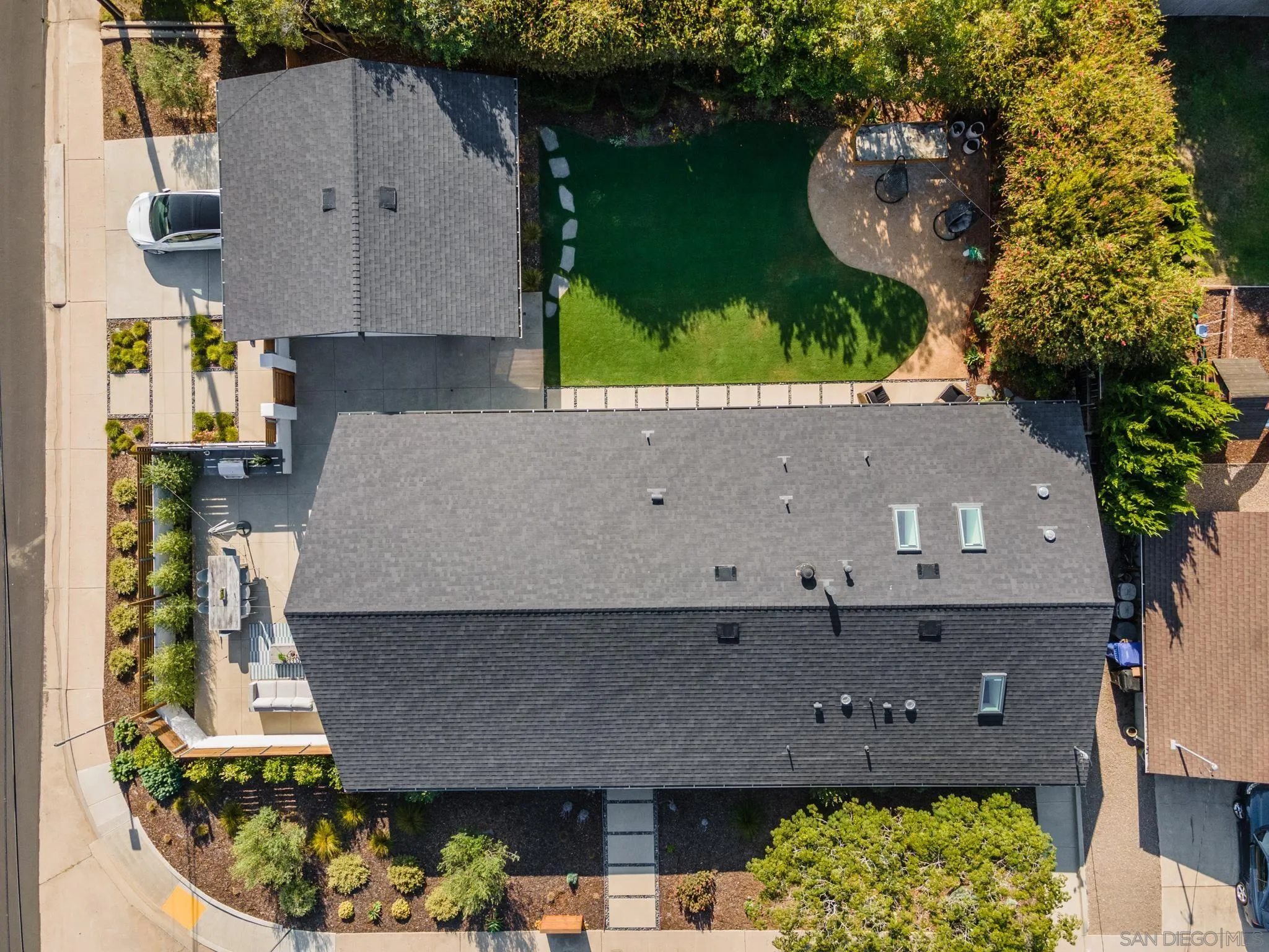8804 Robinhood Lane La Jolla, CA 92037 - Photo 56 of 58 an aerial view of a house with a swimming pool