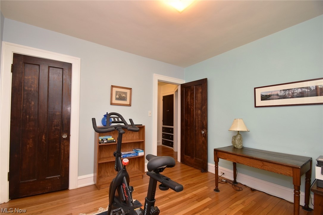 2987 Yorkshire Road Cleveland, OH 44118 - Photo 30 of 35 Gallery Image 30