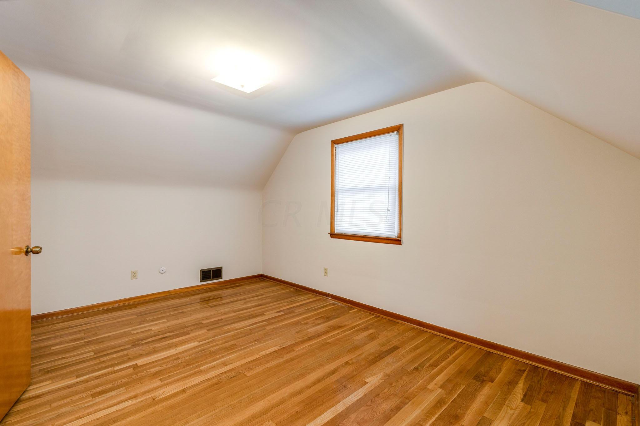 124 Edgevale Road Columbus, OH 43209 - Photo 26 of 35 Gallery Image 26