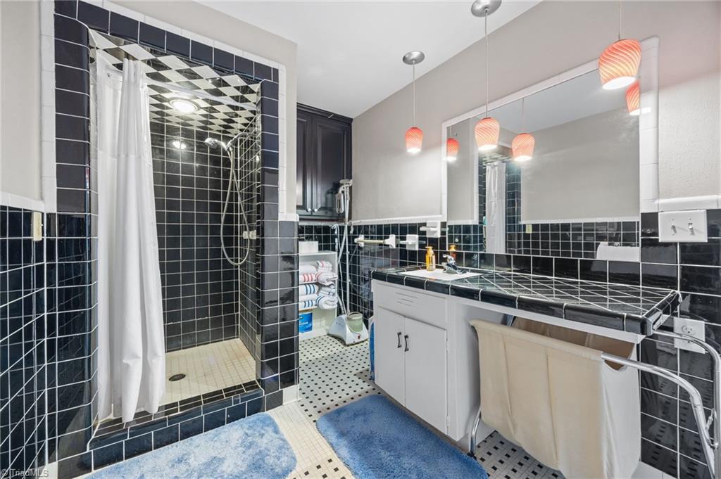 723 Haynes Road Thomasville, NC 27360 - Photo 26 of 43