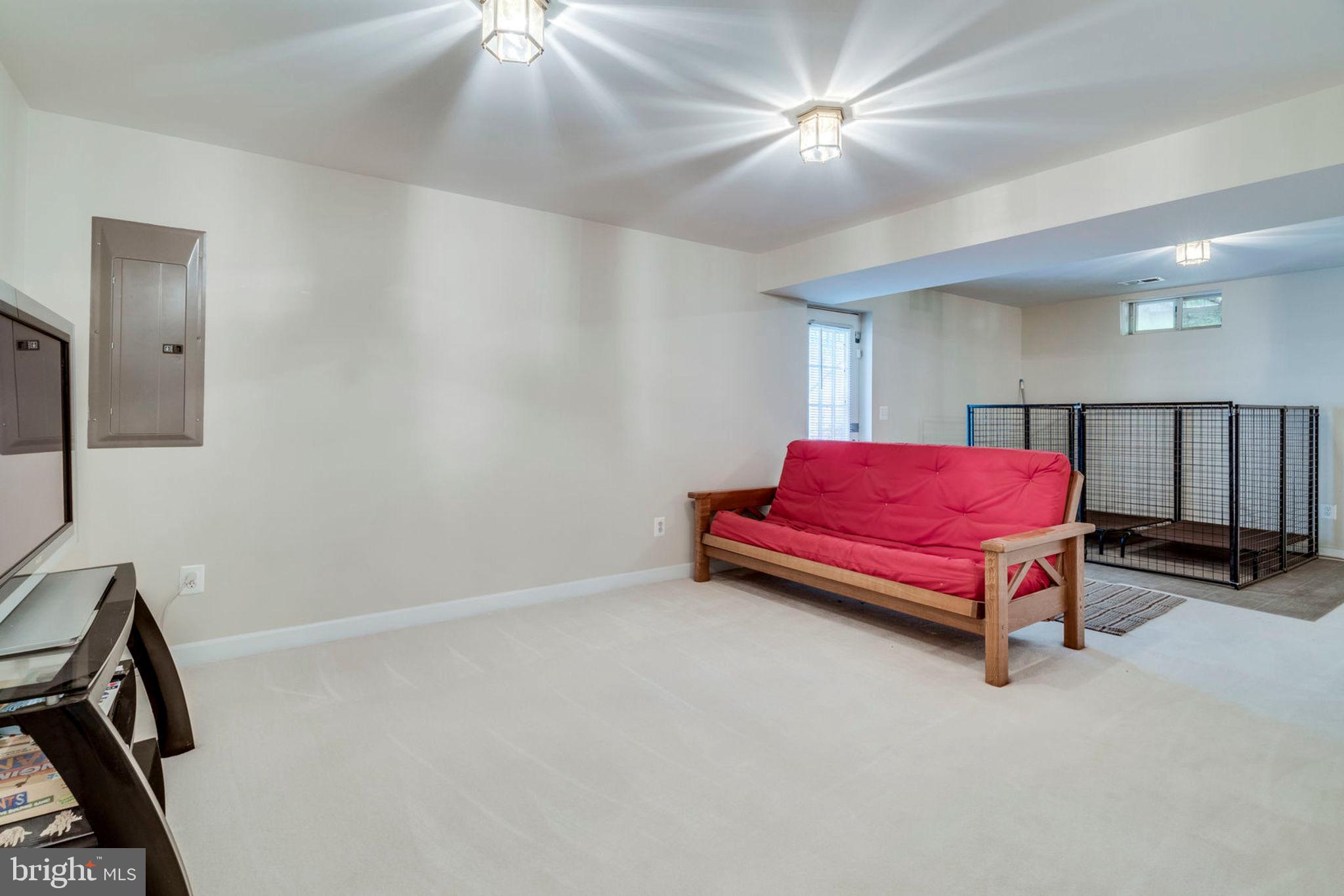 8735 Scott Street Springfield, VA 22153 - Photo 17 of 44 Gallery Image 17