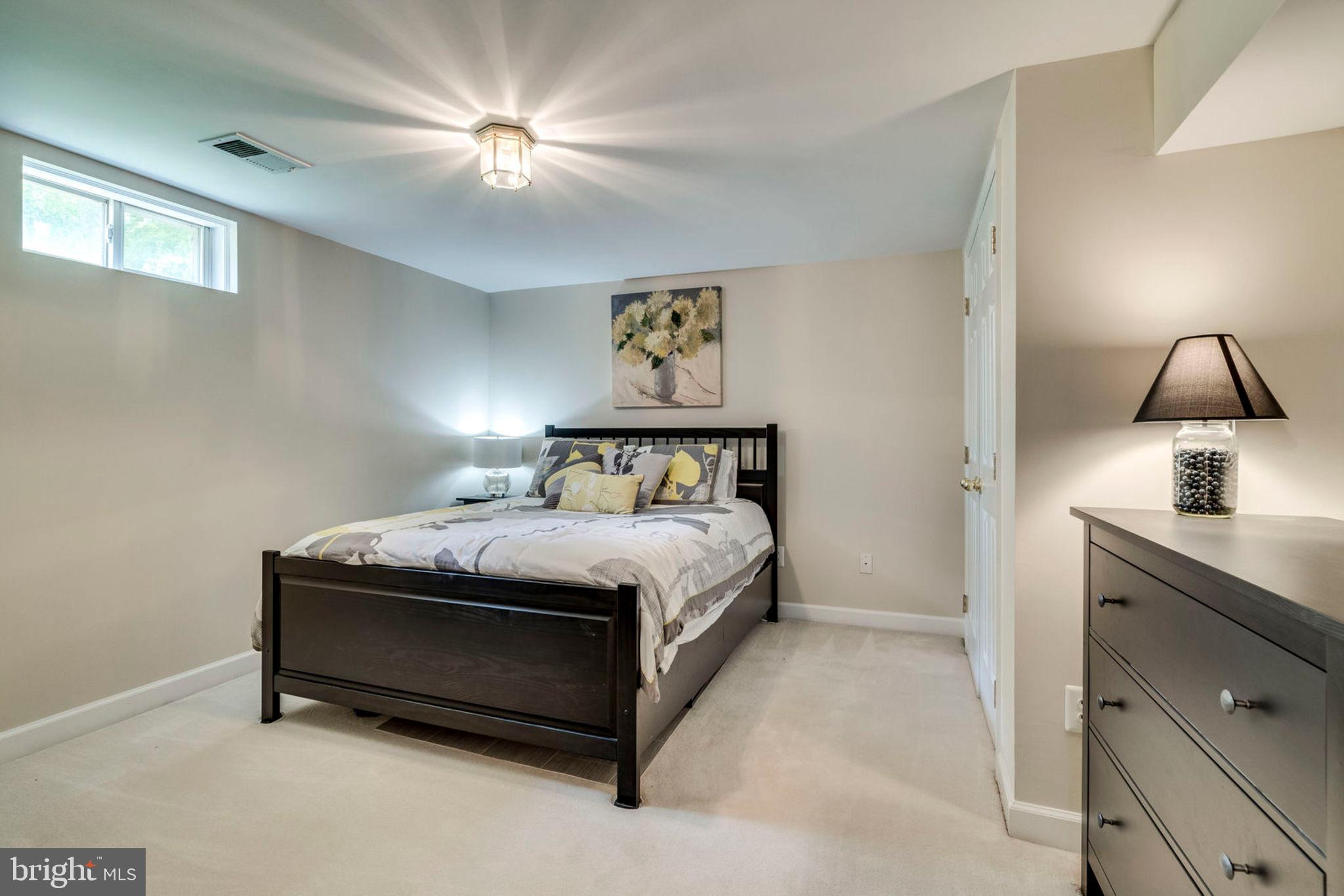8735 Scott Street Springfield, VA 22153 - Photo 21 of 44 Gallery Image 21