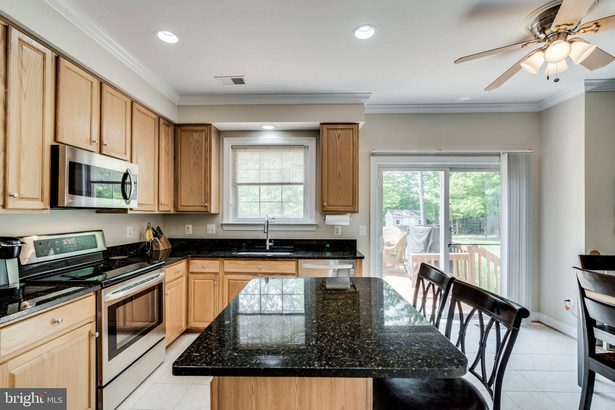 8735 Scott Street Springfield, VA 22153 - Photo 9 of 44 Gallery Image 9