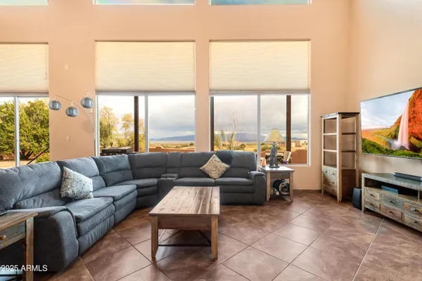 $577,000 | 6116 East Andalusian Court, Hereford, AZ 85615
