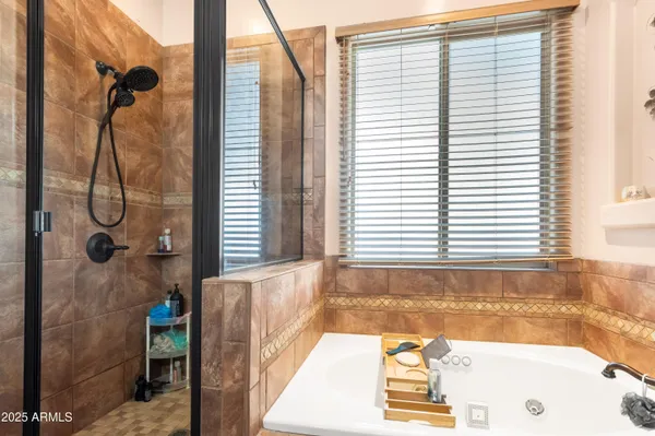 $577,000 | 6116 East Andalusian Court, Hereford, AZ 85615