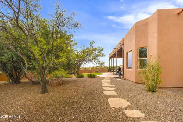 $577,000 | 6116 East Andalusian Court, Hereford, AZ 85615