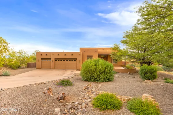 $577,000 | 6116 East Andalusian Court, Hereford, AZ 85615