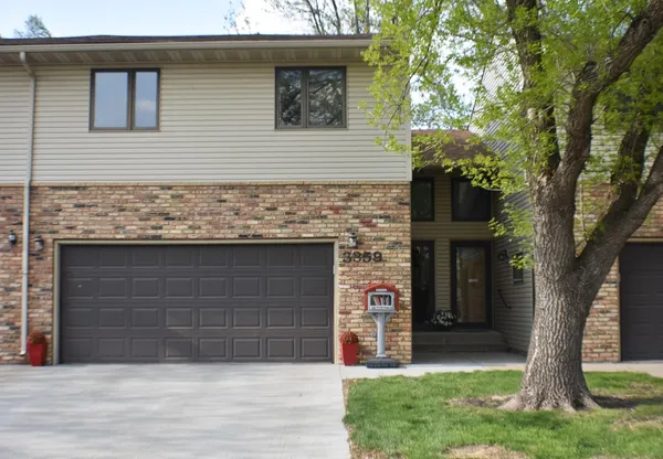 $266,000 | 3359 16th Avenue South, Unit 5, Fargo, ND 58103