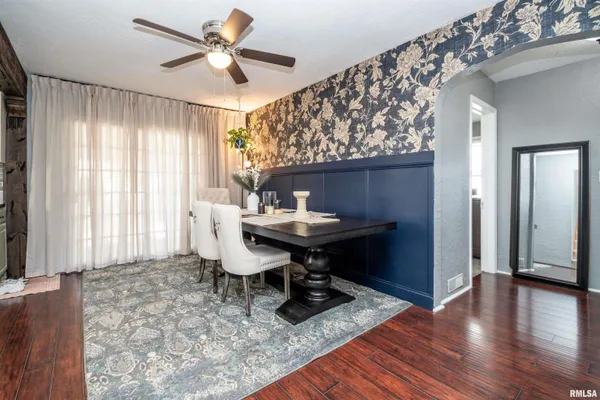 $230,000 | 304 North Magnolia Street, Elmwood, IL 61529