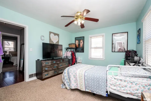 $230,000 | 304 North Magnolia Street, Elmwood, IL 61529