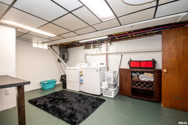 $230,000 | 304 North Magnolia Street, Elmwood, IL 61529