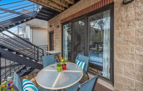 $849,000 | 1746 West Pierce Avenue, Unit 2, Chicago, IL 60622