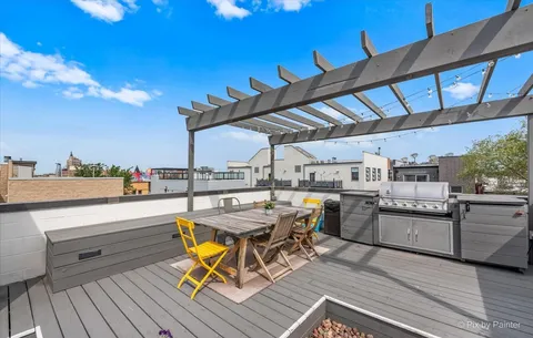 $849,000 | 1746 West Pierce Avenue, Unit 2, Chicago, IL 60622