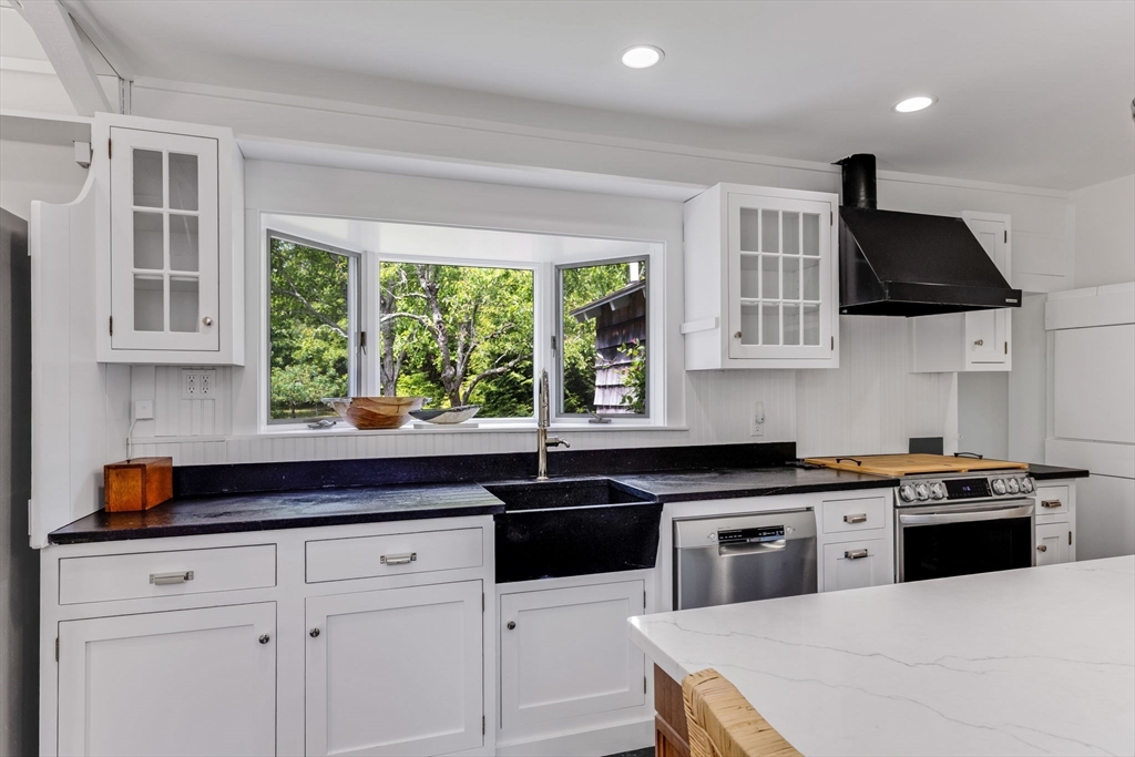 188 Rock Harbor Road Orleans, MA 02653 - Photo 14 of 42