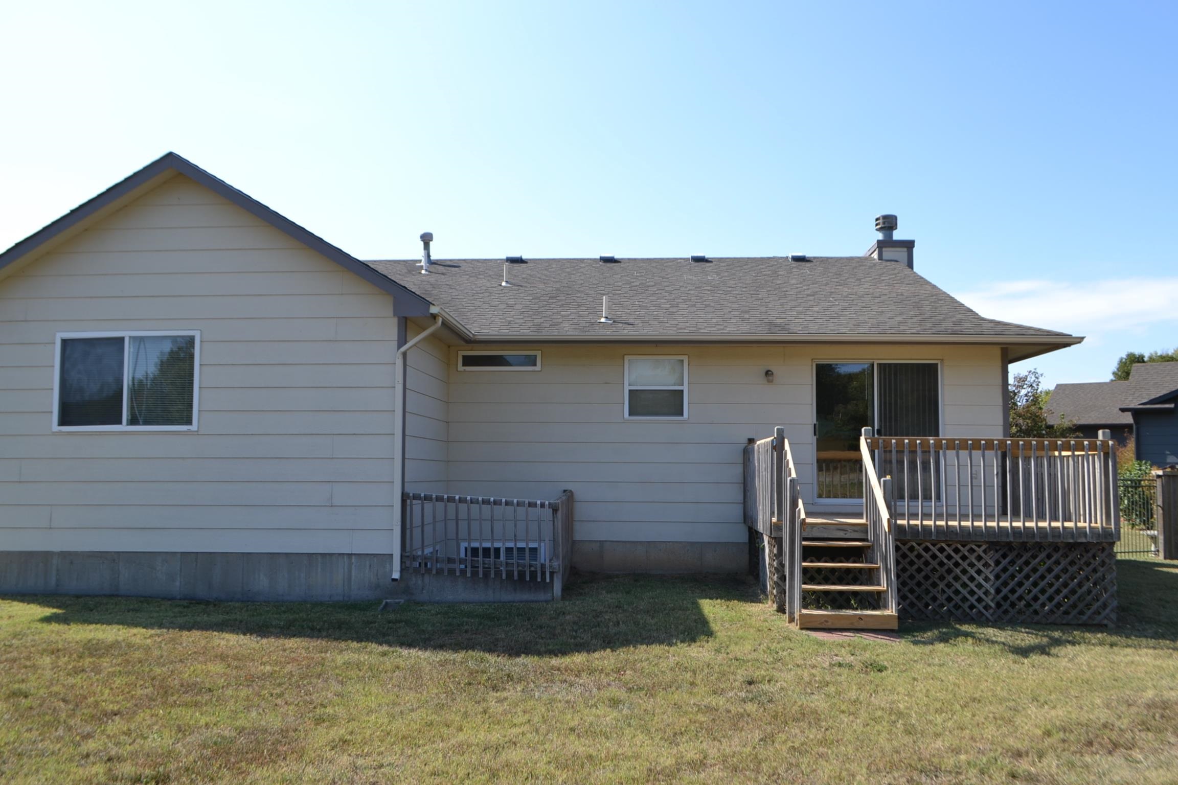 526 Olive Court Mulvane, KS 67110 - Photo 28 of 30