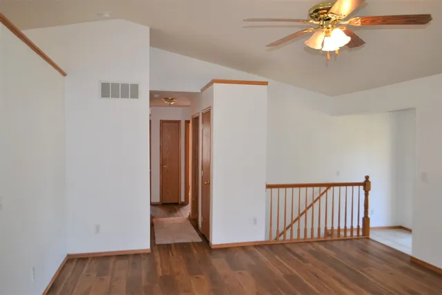 $274,900 | 526 Olive Court, Mulvane, KS 67110