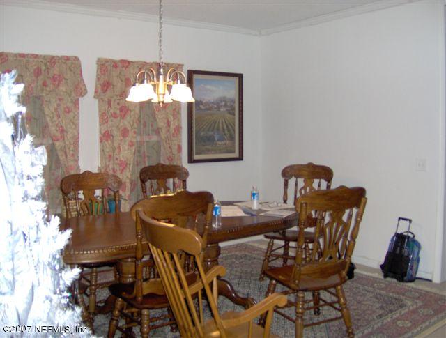 220 Tanner School Bus Road Florahome, FL 32140 - Photo 7 of 13 dining room