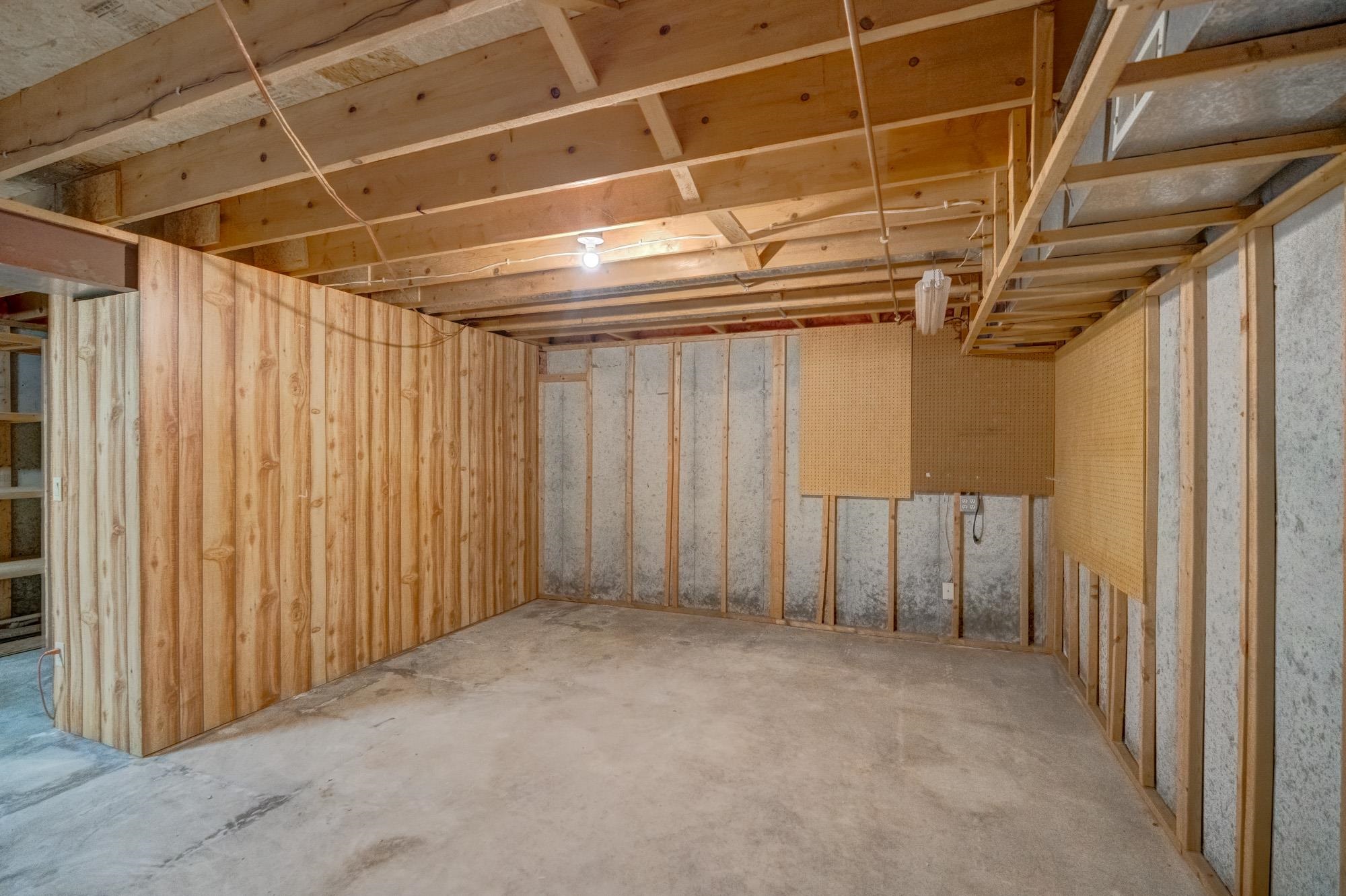 3149 Silverton Trail Madison, WI 53719 - Photo 40 of 57