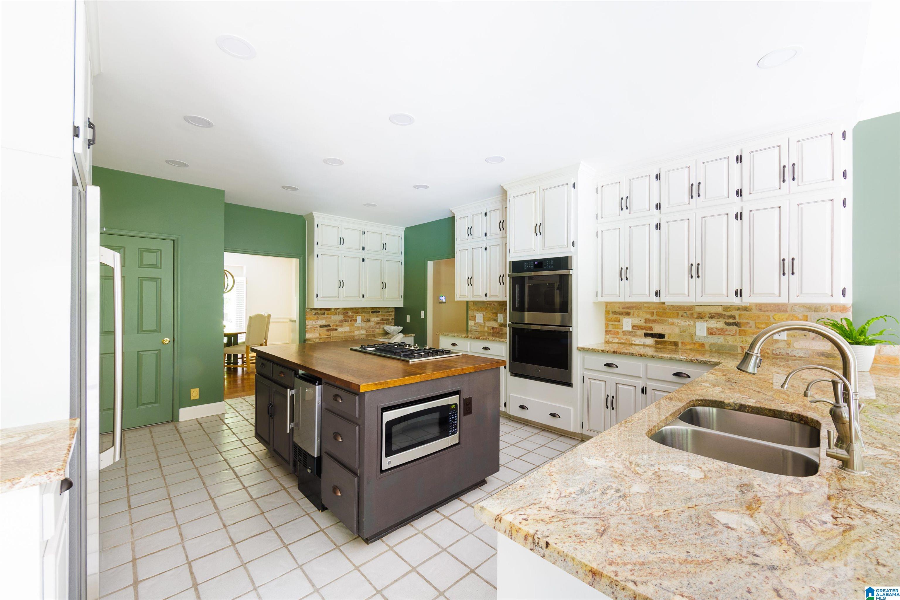 2611 Coleman Road Anniston, AL 36207 - Photo 11 of 55