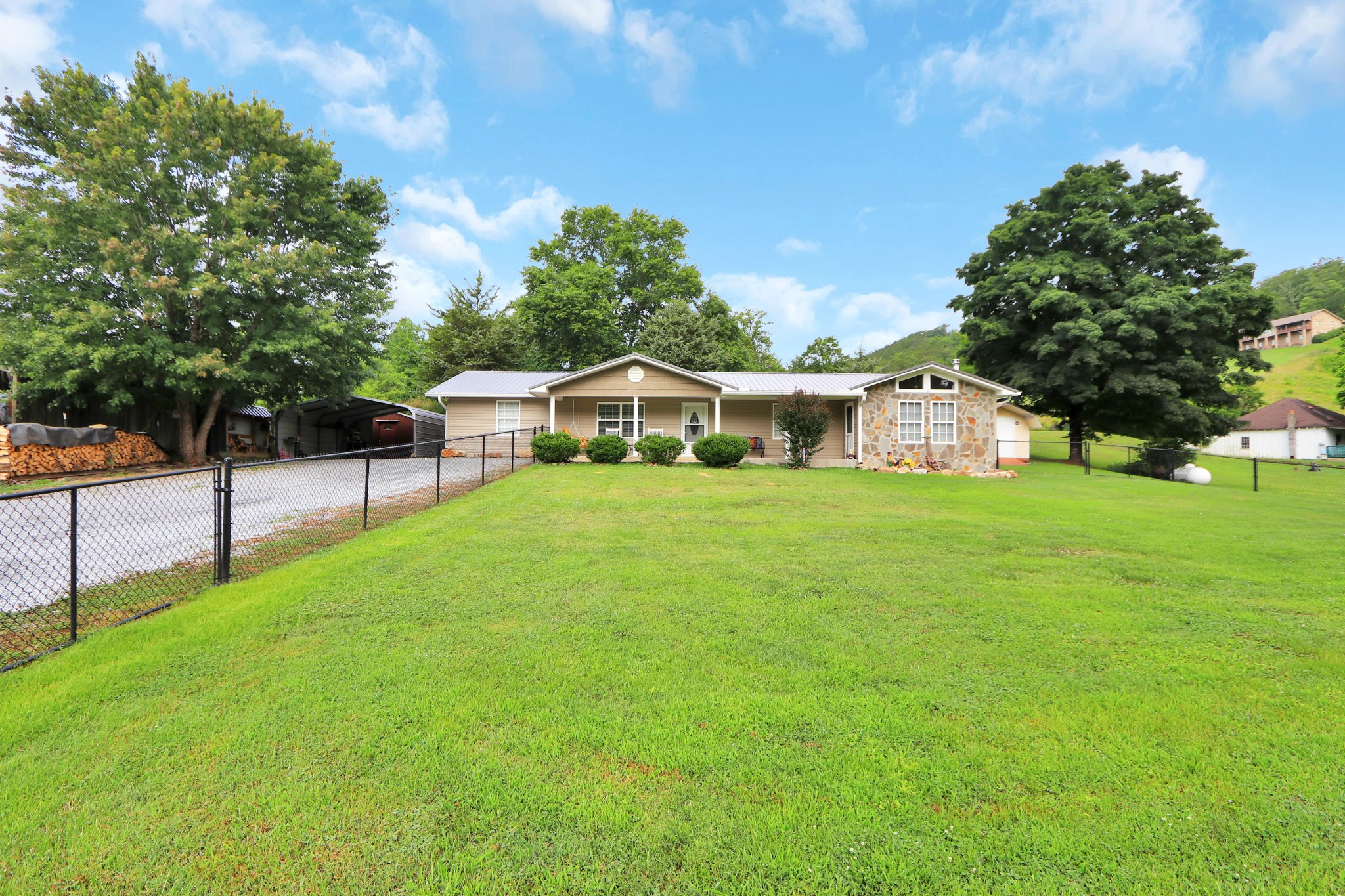 2730 Goose Gap Road Sevierville, TN 37876 - Photo 24 of 25 Gallery Image 24