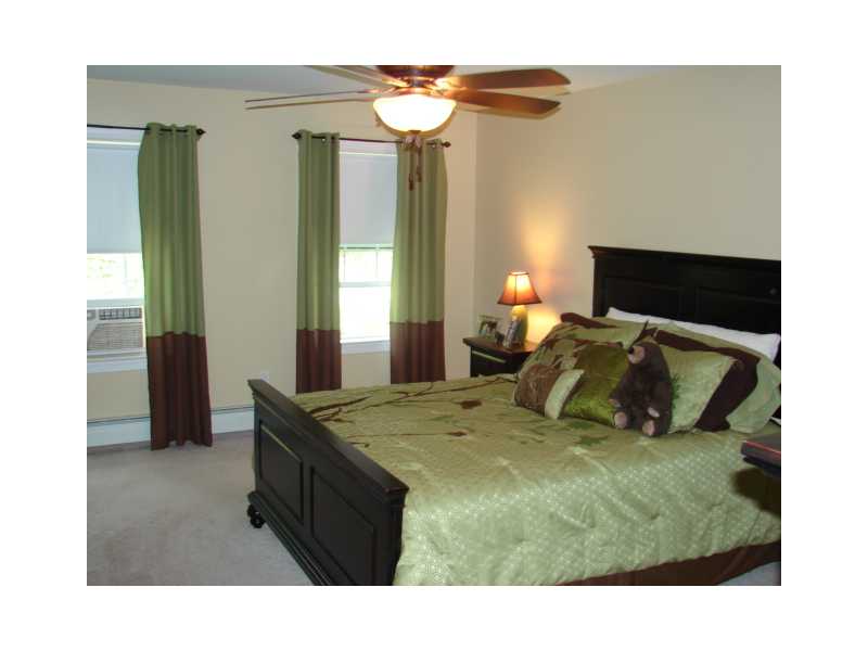 69 Rockridge Road Lincoln, RI 02865 - Photo 13 of 22 Bedroom.