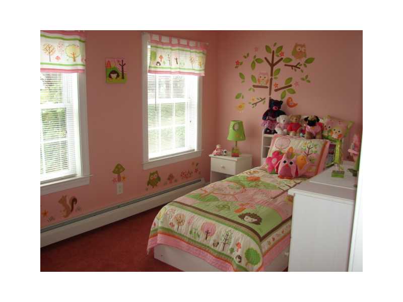 69 Rockridge Road Lincoln, RI 02865 - Photo 15 of 22 Bedroom.