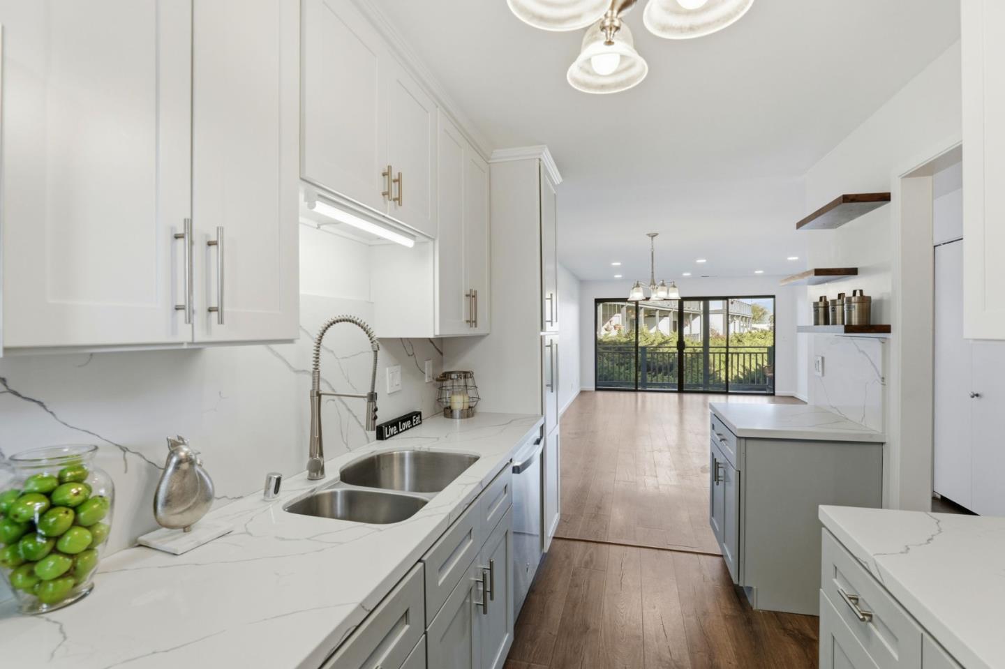 166 Kern Street, Unit 18 Salinas, CA 93905 - Photo 11 of 30