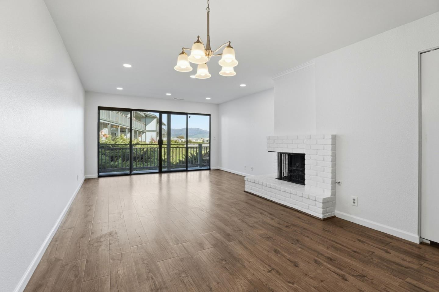 166 Kern Street, Unit 18 Salinas, CA 93905 - Photo 4 of 30