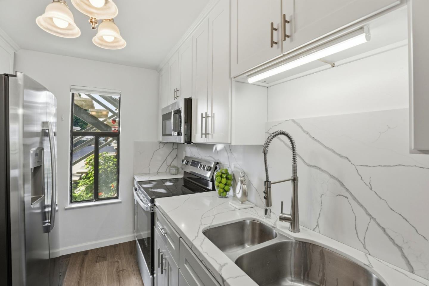 166 Kern Street, Unit 18 Salinas, CA 93905 - Photo 9 of 30