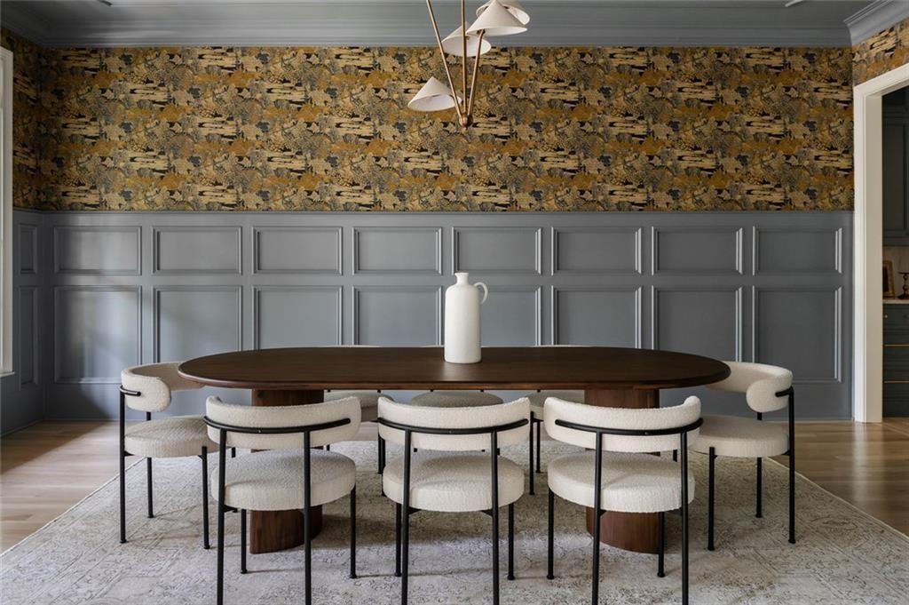 900 Crabapple Hill Alpharetta, GA 30004 - Photo 33 of 72 a table and chairs in a kitchen