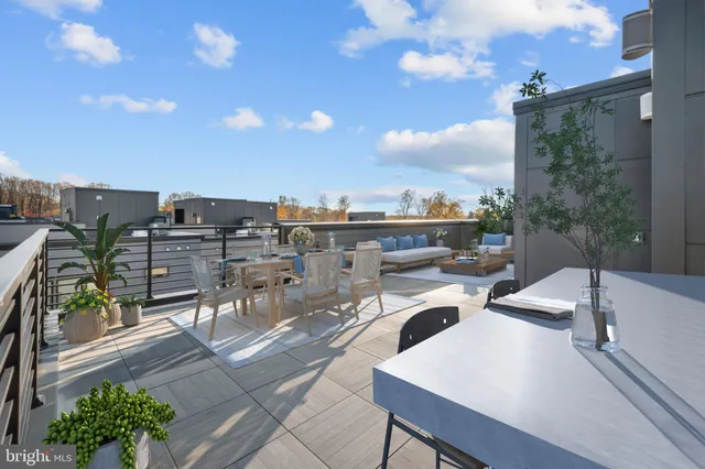 $1,779,999 | 9750 Windflower Way, Bethesda, MD 20817