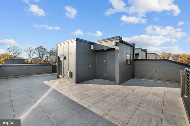 $1,779,999 | 9750 Windflower Way, Bethesda, MD 20817